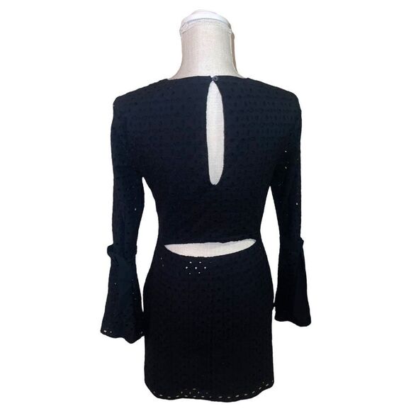 Avec Les Filles Black Eyelet Bell Sleeve Dress - Picture 3 of 16